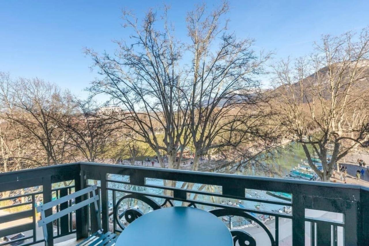 The Red Heart Of Annecy - Beautiful Apartment For 4 People Екстериор снимка
