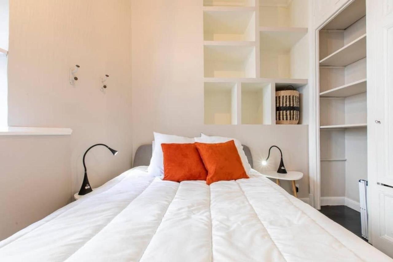 The Red Heart Of Annecy - Beautiful Apartment For 4 People Екстериор снимка