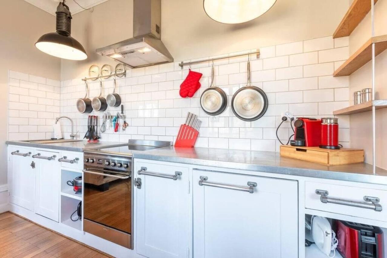 The Red Heart Of Annecy - Beautiful Apartment For 4 People Екстериор снимка